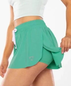 Keiki Kona – 2-in-1 Flowy Fitness Shorts