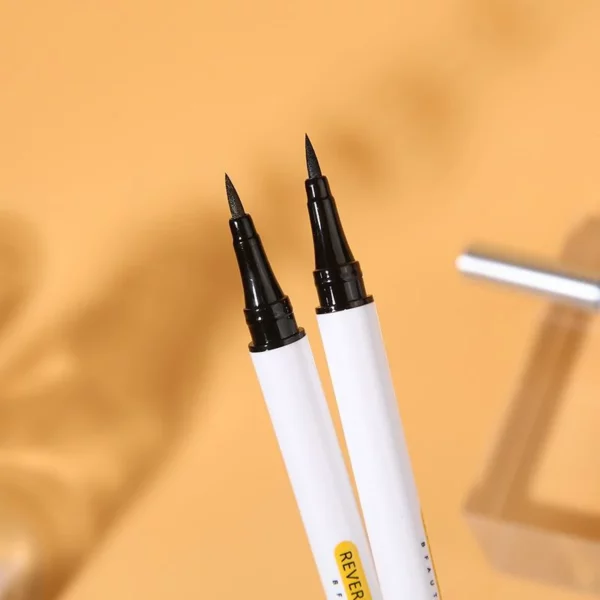 Color Waterproof Quick Drying Magic Eyeliner Pen🤩